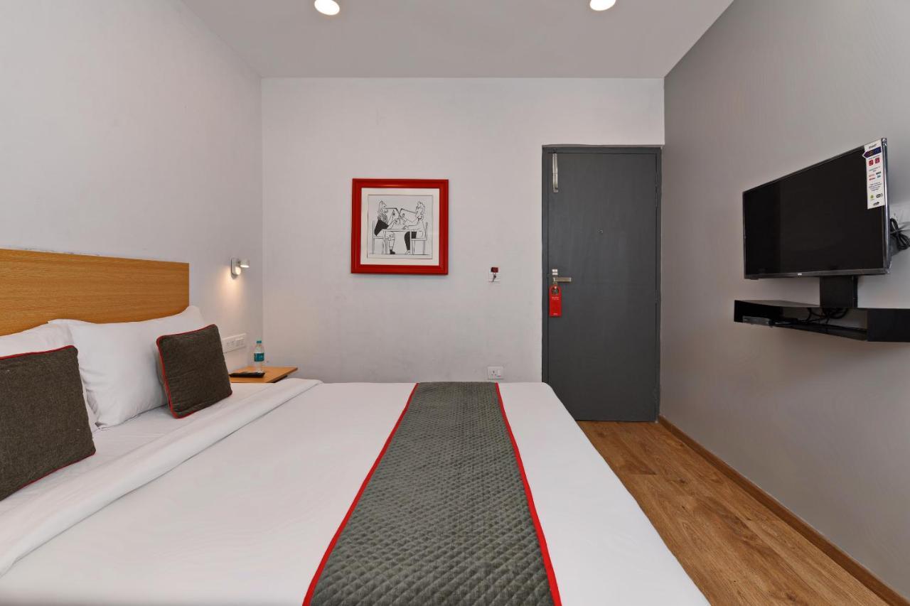 Townhouse Function Inn Near Chaudhary Charan Singh International Airport Lakhnau Kültér fotó