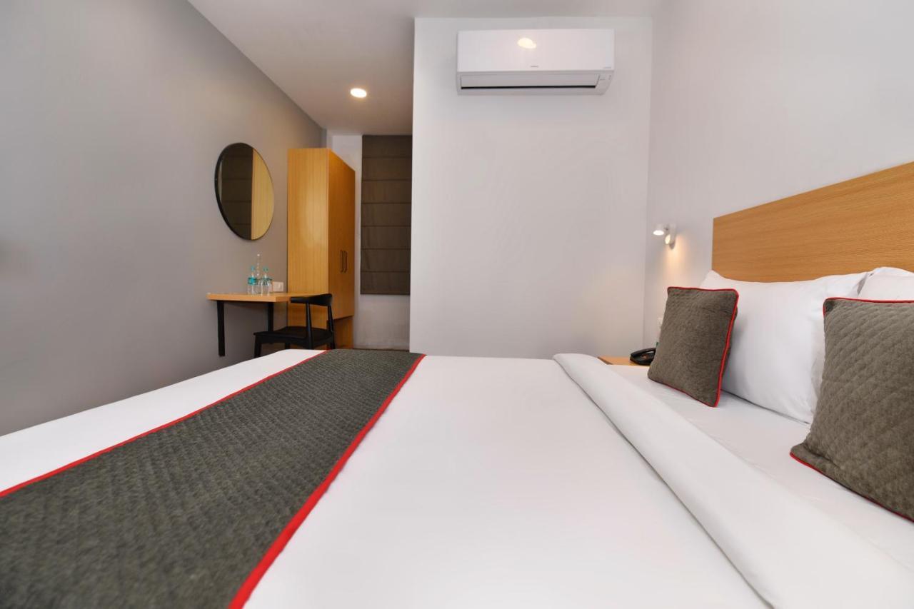 Townhouse Function Inn Near Chaudhary Charan Singh International Airport Lakhnau Kültér fotó