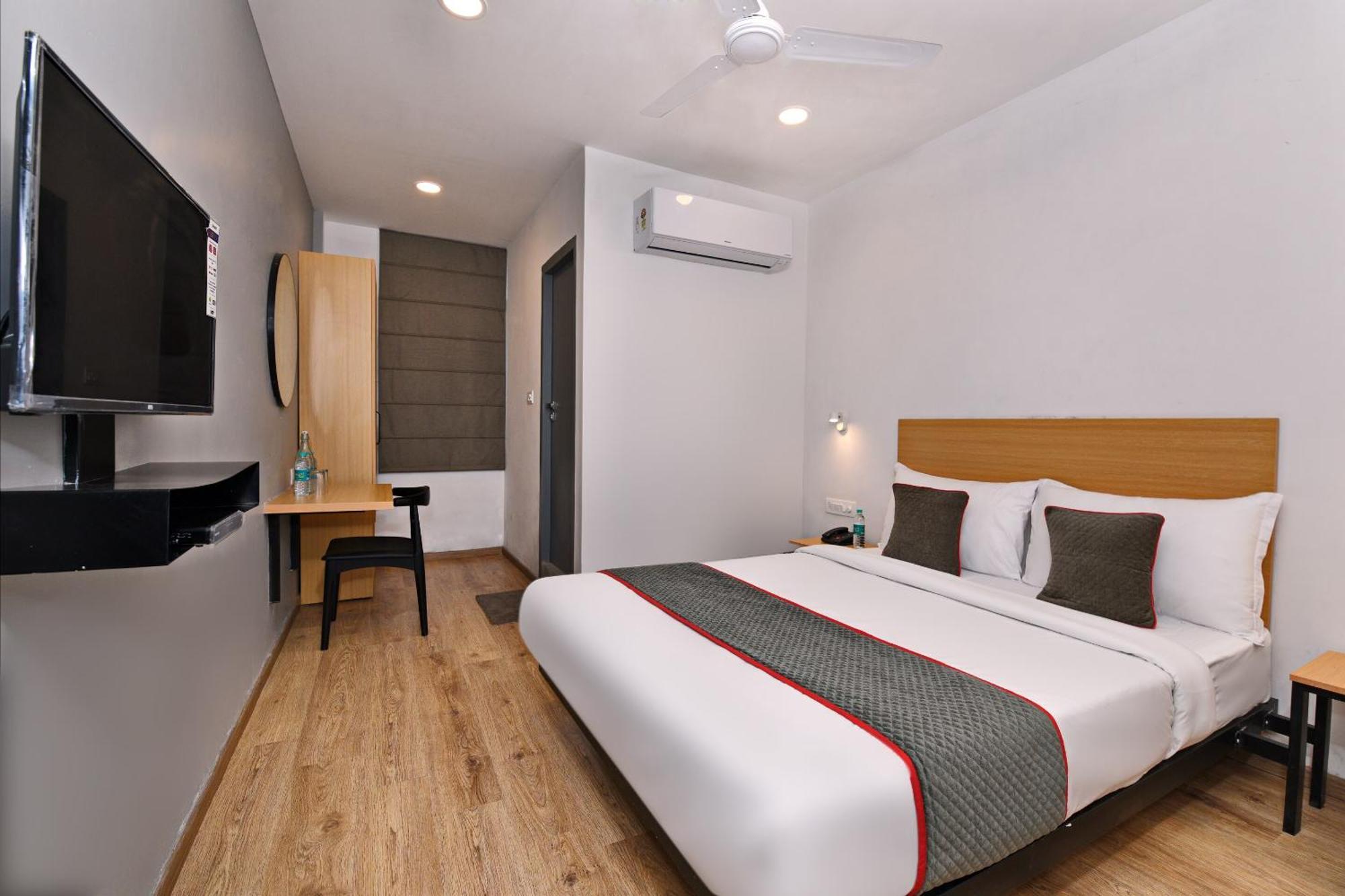 Townhouse Function Inn Near Chaudhary Charan Singh International Airport Lakhnau Kültér fotó